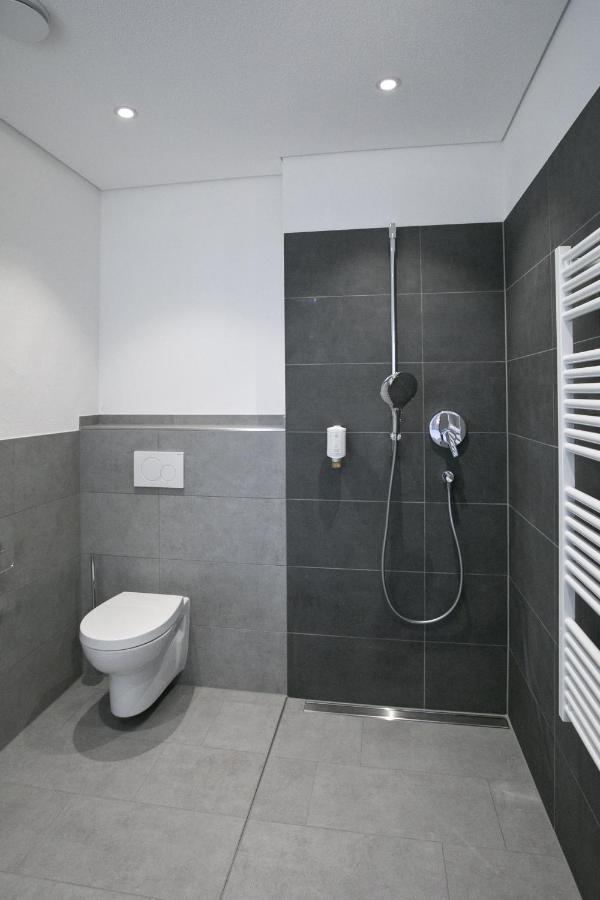 לאופנבורג Hotel-Gasthaus Engel Luttingen מראה חיצוני תמונה