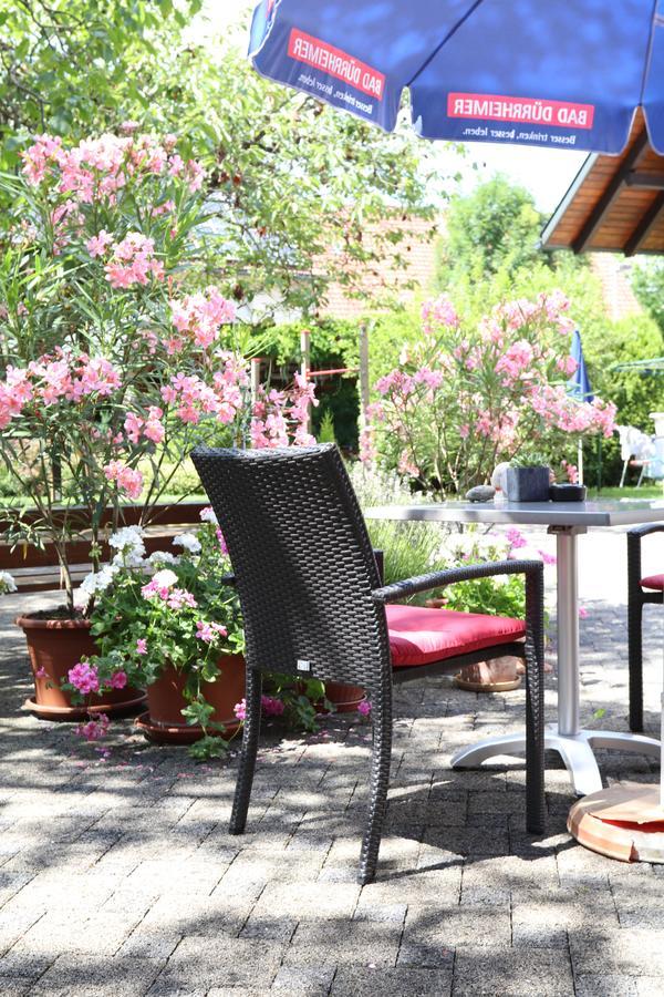 לאופנבורג Hotel-Gasthaus Engel Luttingen מראה חיצוני תמונה